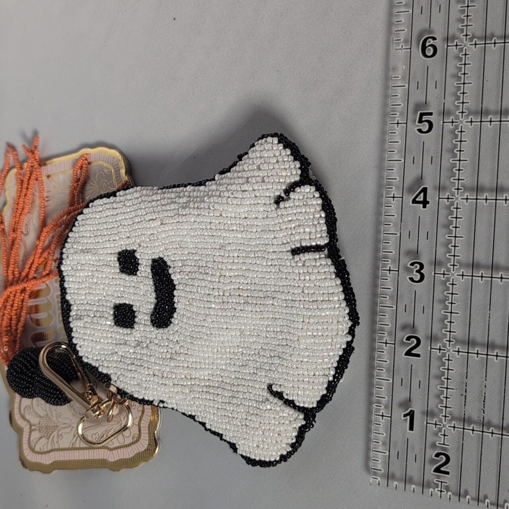 Wandering Moon India Handmade Beaded Ghost Pouch - Picture 6 of 8